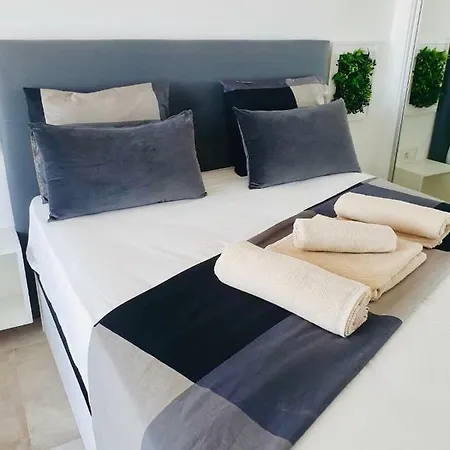 Torremolinoscari * 托雷莫利诺斯